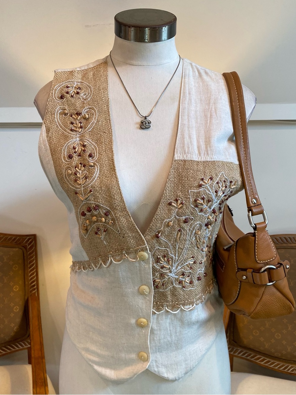 Vintage 90s Embroidered Beige Linen-Cotton Vest with Beaded Detail Boho Granola